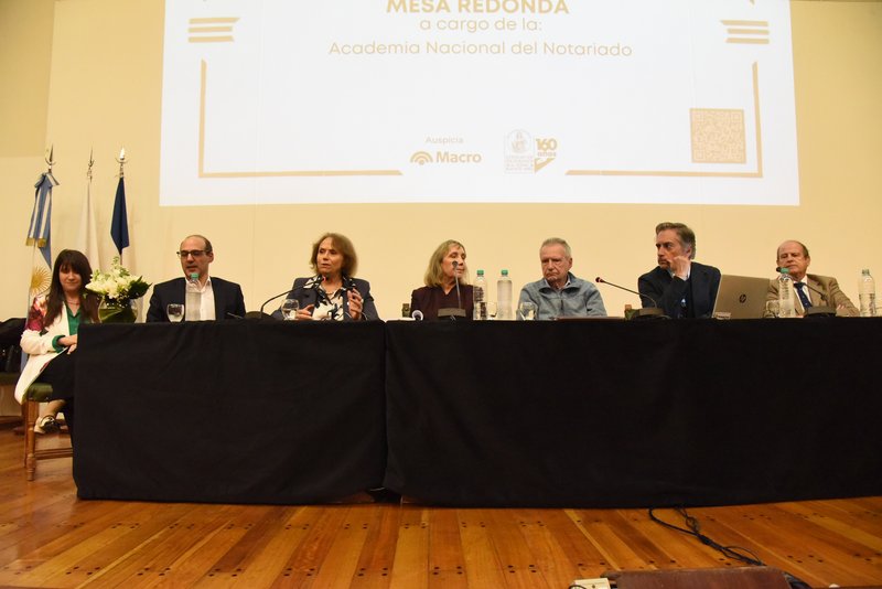11_redonda academia