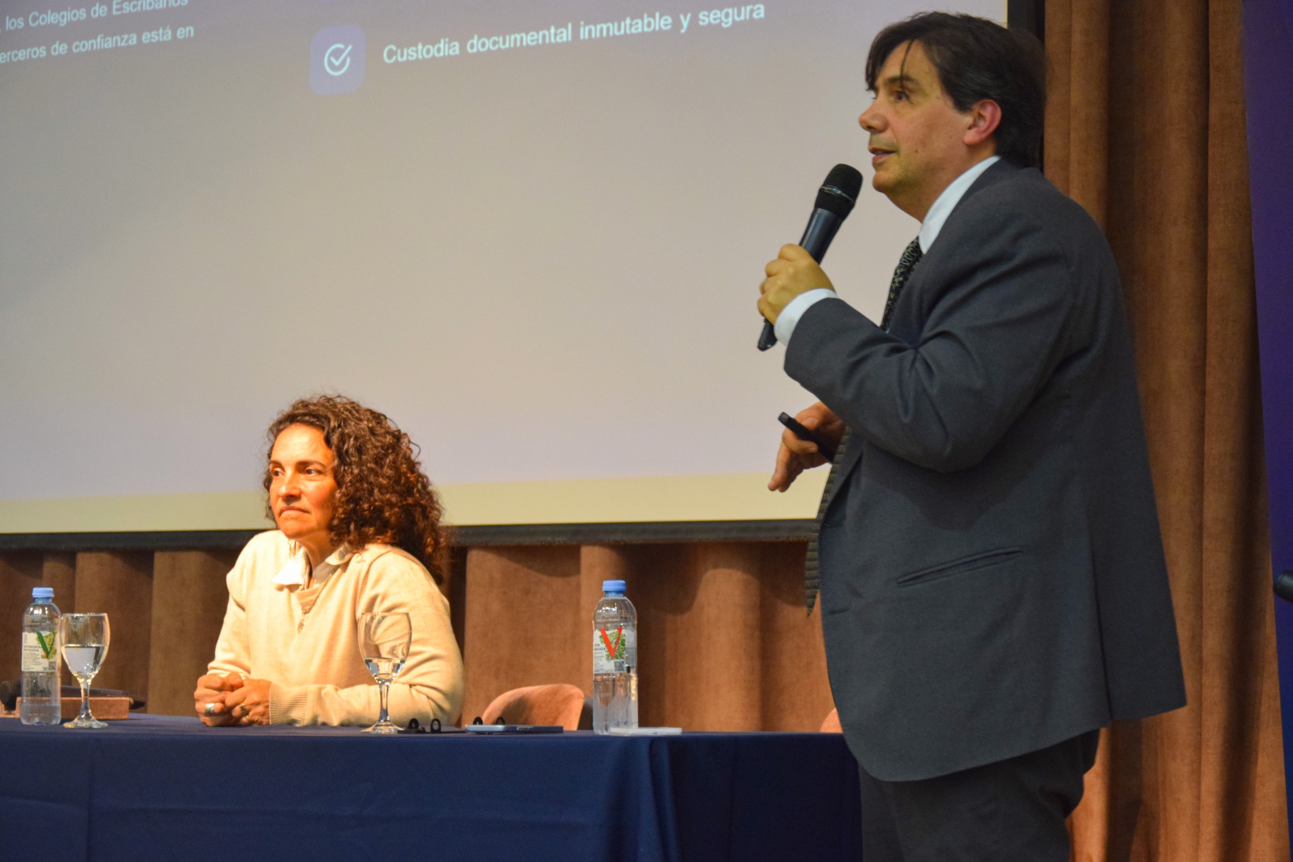 3_charla